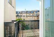 Exklusivität zum Einziehen! Design + Eleganz + Raffinesse + Edle Materialien! TOP-Wohnung in TOP-Lage mit hofseitiger Terrasse! Wünsche werden wahr....