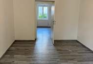 2-Zimmer-Wohnung mit moderner Küche in ruhiger Lage