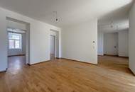 NEUER PREIS - SOMMERAKTION | 3-Zimmer Altbauwohnung mit großem innenhofseitigem Balkon im 1. Liftstock | ERSTBEZUG NACH SANIERUNG