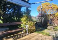 MASSIVHAUS MIT IDYLLISCHEM GARTEN IN SCHÖNER HÖHEN-AUSSICHTSLAGE