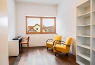 Eine Cuvée-Perle in West-Hanglage mit Blick auf den Thermenort, den Waldrand im Rücken