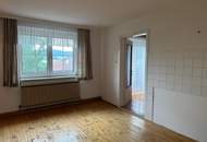 Einfamilienhaus mit Nebengebäuden