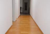 Helle 4-Zimmer-Wohnung mit Terrasse - absolut WG-tauglich - verfügbar ab August 2026