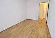 EIGENGARTEN, LORYSTRASSE, 75 m2 Neubau mit 23 m2 Garten, 2 Zimmer, Wohnküche, Wannenbad, Parketten, 1. Liftstock