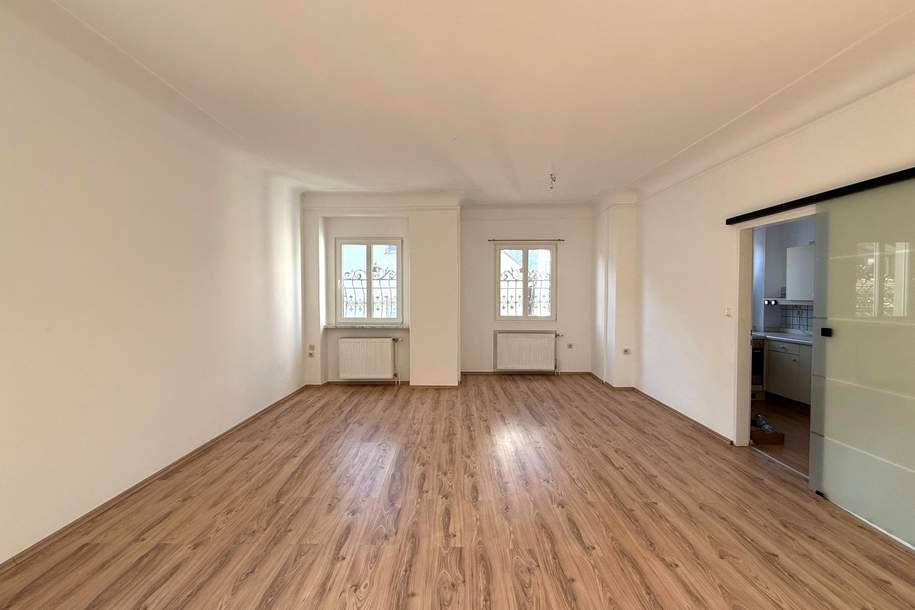 Sonnige Altbauwohnung in zentraler Lage, Wohnung-kauf, 198.000,€, 4400 Steyr(Stadt)