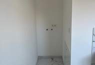 Wunderschöne, PROVISIONSFREIE Doppelhaushälfte mit ca. 160m² Wfl., 5 Zi, Garten, Terrasse, 2 Stellplätze in der Nähe von Wiener Neustadt