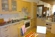 Großzügiges Einfamilienhaus mit großem Grundstück