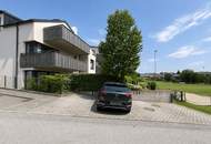 Mattsee: Seenahe, helle 3-Zimmer-Wohnung | Großer Balkon mit Grünblick | BJ 2018 | WBF übernehmbar