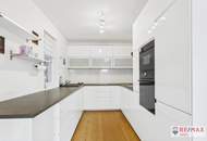 Modernes Reihenhaus mit Dachterrasse, Garten &amp; PV-Anlage