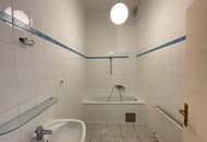 Repräsentative Altbauresidenz mit 4 Zimmern in Toplage