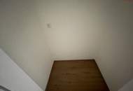 Helle 3 Zimmerwohnung mit Balkon, ab sofort!