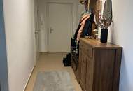 Gemütliche 2-Zimmer-Wohnung mit Balkon in ländlicher Ruhelage, dennoch nur 10 Minuten nach Passau! Wohlfühlgarantie durch ausgewählte Nachbarschaft! Ab 01.12.2026 verfügbar!