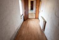 Sanierungsbedürftiges Einfamilienhaus zentral gelegen! (Provisionsfrei)