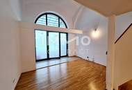 Loft mit großer Terrasse in der Zollamtstraße 7 - Top 24 zu vermieten (großes Eingangsportal)
