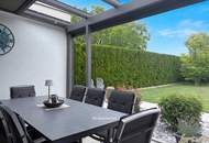 Grünruhelage, alles auf einer Ebene, mit Pool und Garage
