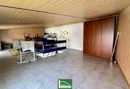 Achtung, seltene Gelegenheit - Geniales Stadthaus, generalsaniert mit Pool, Poolhaus, großzügigem Wellnessbereich & zusätzlichem Büro/Lager von ca. 120m²