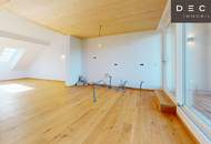 | LUXORIÖSES PENTHOUSE | HELLE DACHGESCHOSS-MAISONETTE MIT BLICK AUF DEN SCHLOSSBERG | 4 ZIMMER &amp; OFFENER WOHN-KÜCHENBEREICH | 2 BÄDER | GALERIE | 2 TERRASSEN | ca. 155m² | LIFTZUGANG | TOP LAGE