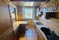 ca. 160m² NFL | Einfamilienhaus im Grünen | große Garage &amp; Keller | Renovierungsbedarf