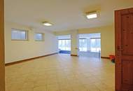 Exklusives Wohnhaus mit Indoorpool und Aussicht und LIFT , 3200 Grundstück NEUER TOPPREIS