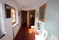 Sonnige Büroflächen oder Praxis in ruhiger, zentraler Lage