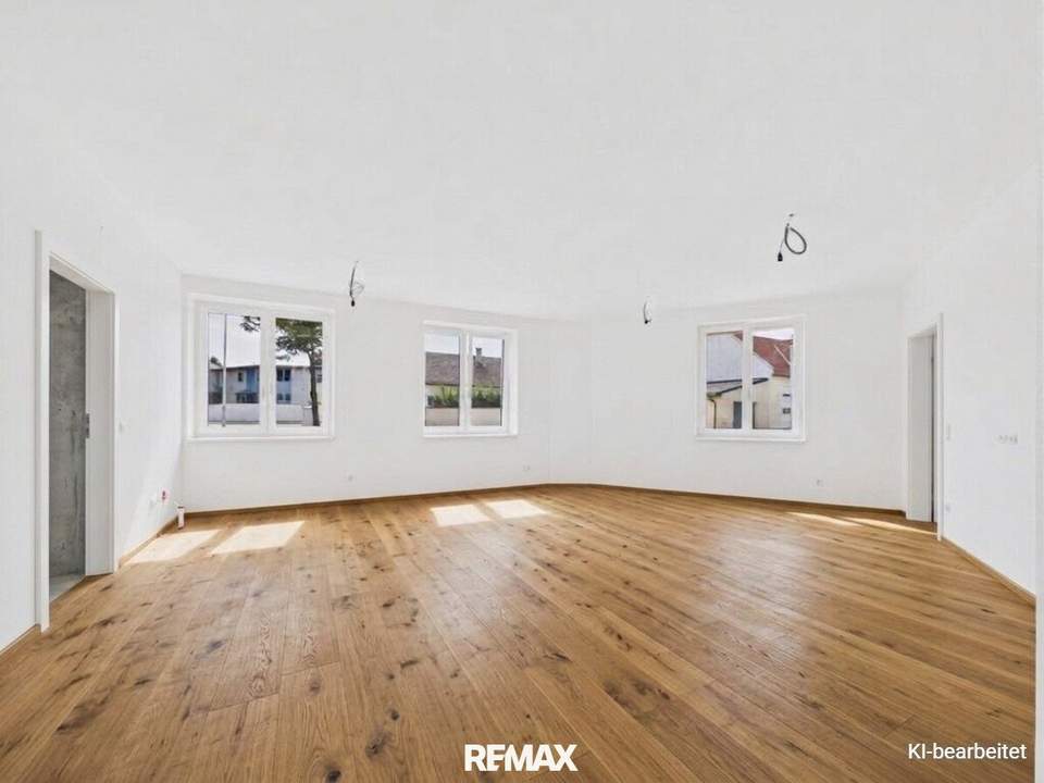Historischer Charme, moderne Energie – Wohnen mit besonderem Flair auf 98m² - ERSTBEZUG!