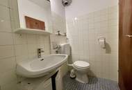 Top-Kleinwohnung in Ruhelage mit Lift & zugewiesenem Abstellplatz für Eigengebrauch oder Vermietung!