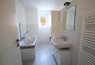 NEUER PREIS! - Bezugsfertige 3 Zimmer-Wohnung mit sonnigen Balkon und Tiefgaragenplatz im Wienerwald!