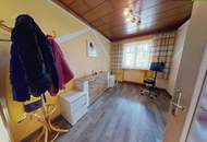 Riesiges Ein- oder Zweifamilienhaus mit 359 m² Wohnfläche, 2 Terrassen, Garage und Fernblick in Thalheim