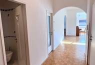 GROSSZÜGIGE FAMILIENWOHNUNG IN HIETZINGER BESTLAGE