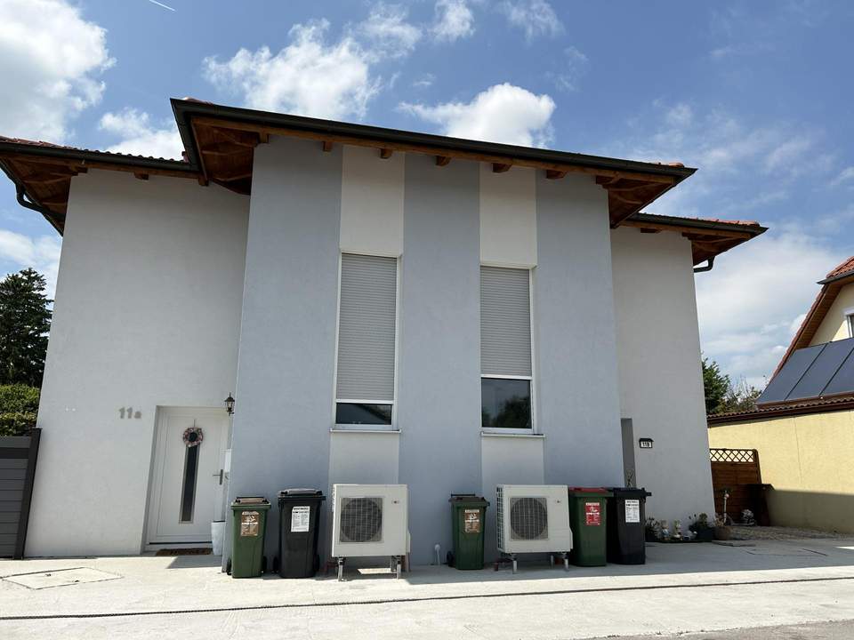 Exklusive Doppelhaushälfte im Kurort Bad Pirawarth noch Vermietet bis Ende 2027