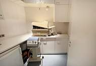 Ordination / Praxis im Josefstädter Gründerzeithaus