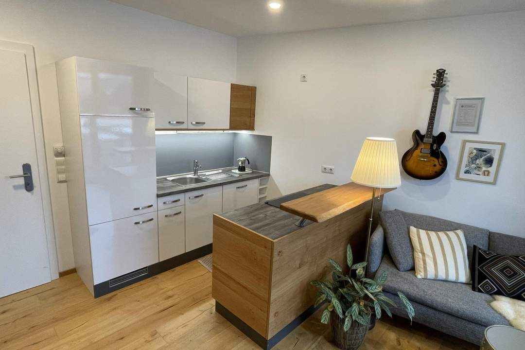 Zentrale Single-Wohnung mit Balkon