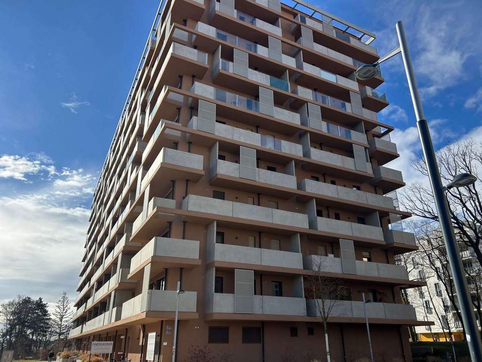 Schöne 2-Zimmer-Wohnung mit Loggia im 14. Bezirk