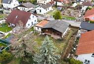 ENTZÜCKENDES WEEKENDHAUS ODER BAUGRUND II SANIERUNGSBEDÜRFTIG II VIEL POTENZIAL II SCHÖNER GARTEN II GARAGE II RUHIGE SIEDLUNGSLAGE II NÄHE FELIXDORF