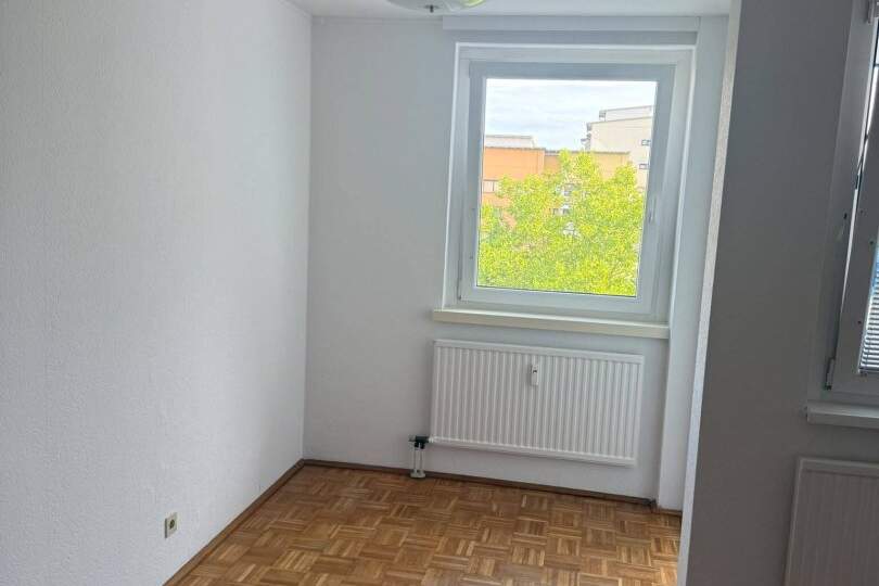 ANLAGEHIT mit eingetragener TIEFGARAGE ab sofort zum KAUFEN, Wohnung-kauf, 130.000,€, 4600 Wels(Stadt)