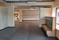 Großes Geschäftslokal mit Lager in Toplage von Ybbs an der Donau. Nutzfläche ca. 750 m² mit Auslagen