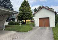 Zweifamilienwohnhaus mit großem Grundstück