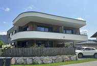 Neuwertige, moderne Wohnung mit traumhaftem Ausblick