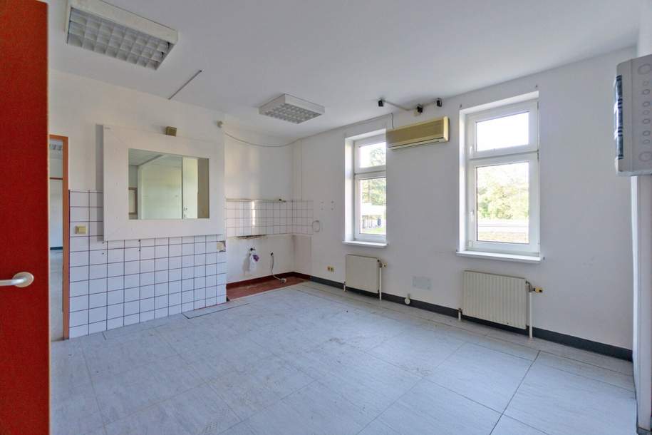 Flexibel gestaltbare, ca. 96 m² große Ordination/Praxis in top Lage in Hütteldorf, Gewerbeobjekt-miete, 2.100,00,€, 1140 Wien 14., Penzing