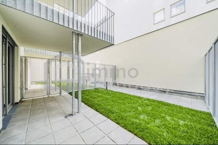 Schöne und moderne Wohnung mit eigenem Garten 25 m2 und Terrasse 12 m2! 15. Bezirk. U3 und U6!, Wohnung-kauf, 300.000,€, 1150 Wien 15., Rudolfsheim-Fünfhaus
