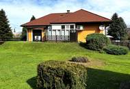Sehr gepflegter Bungalow mit Terrasse, Garage, Carport und liebevoller Gartengestaltung in ruhiger Lage.