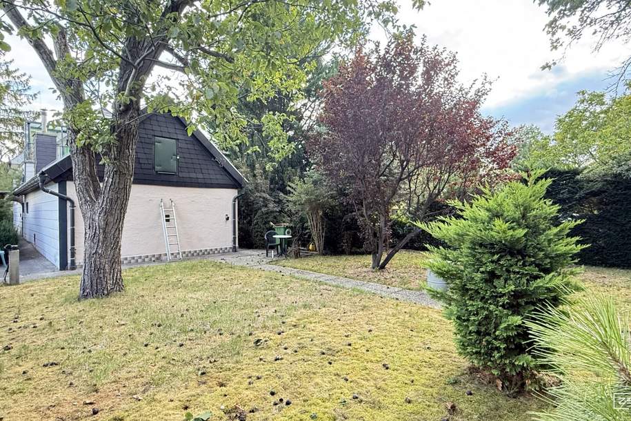 Wohnen mit Potenzial: Sanierungsbedürftiges Einfamilienhaus mit Garten und Nebengebäuden in Liesing | ZELLMANN IMMOBILIEN, Haus-kauf, 550.000,€, 1230 Wien 23., Liesing