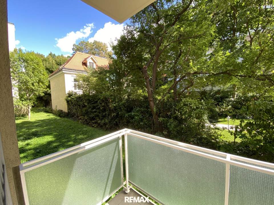 Hofseitige Balkonwohnung mit Grünblick im Währinger Ursulinenhof!