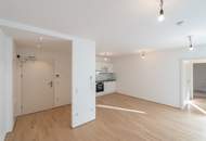 Six in the City: Premium 2-Zimmer Apartment mit Balkon!! BESTLAGE direkt beim Haus des Meeres