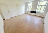 Selbst gestalten! Altbauwohnung mit Renovierungsbedarf in der schönen Hasnerstraße! Perfekte Infrastruktur und Anbindung + Ruhige Fahrradstraße + Balkonanbau möglich! Jetzt zugreifen!