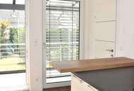 Neu renoviertes, sonnendurchflutetes Einfamilienhaus mit viel Platz in Möllersdorf - ERSTBEZUG