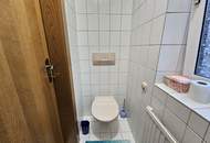 1- bis 2-Familienhaus in erhöhter Lage mit Fernsicht und moderner Solar-/Wärmetechnik