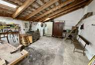 Ehemaliger Bauernhof mit Presshaus, Innenhof und kleinem Stadl, in der nähe von Retz!
