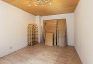 Hauptstraße - Einfamilienhaus mit Garage zu verkaufen
