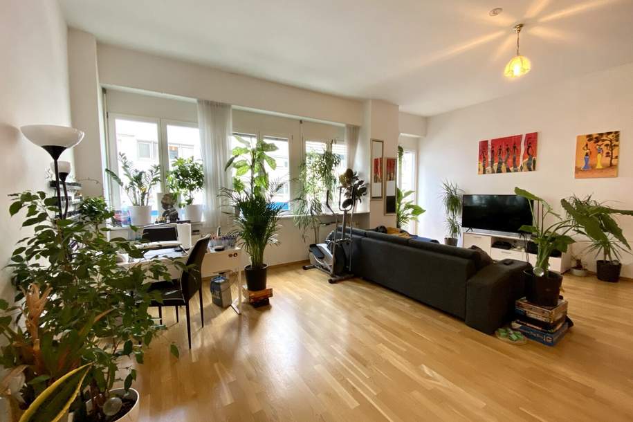 +++ ABSOLUT ZENTRAL +++ Barrierefreie 2-3 Zimmer-Wohnung mit Balkon nahe Rosseggerhaus, Wohnung-legalform.mietkauf, 270.000,€, 8020 Graz(Stadt)